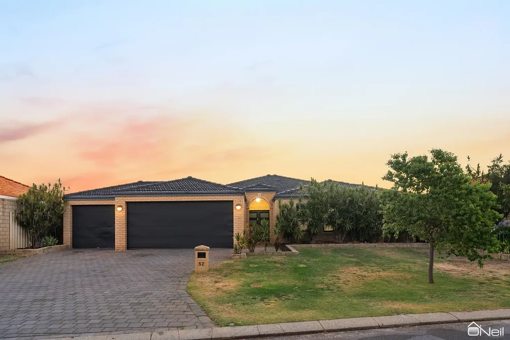 52 Gateway Boulevard, Canning Vale, WA 6155