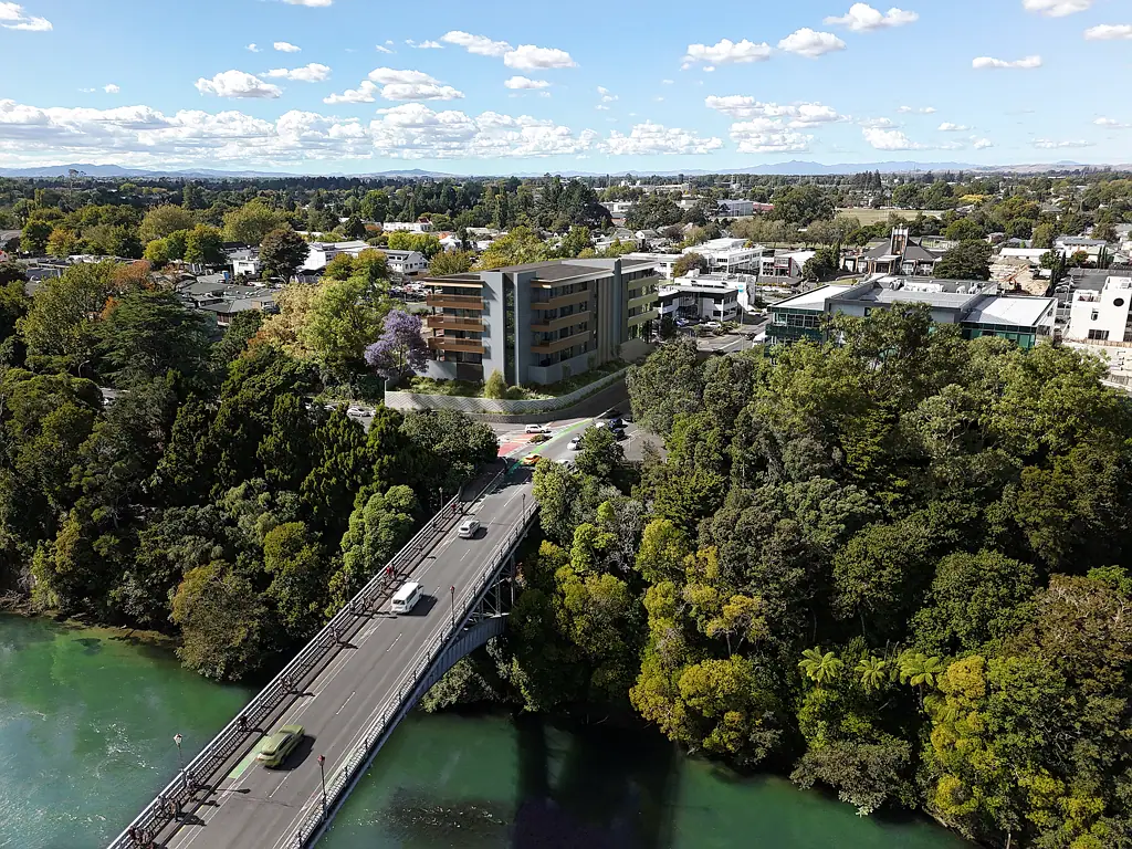 Hamilton East 2 Bedroom Eastbank - Modern Hamilton East Living