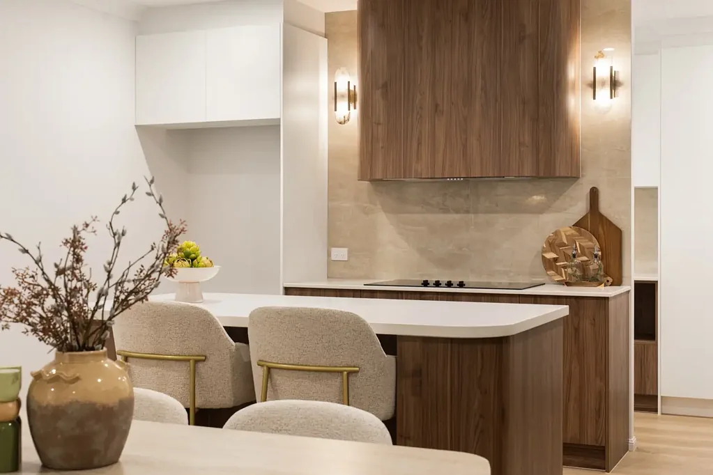 Redland Bay 7غرفة نوم A Rare Offering of Refined Luxury, Grand Proportions and Resort-Style Living with Every Inclusion