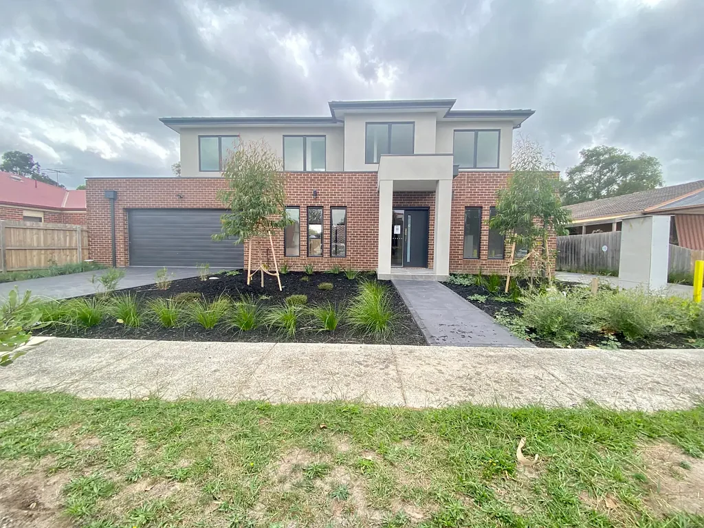 Family Home in Premier Neighbourhood.