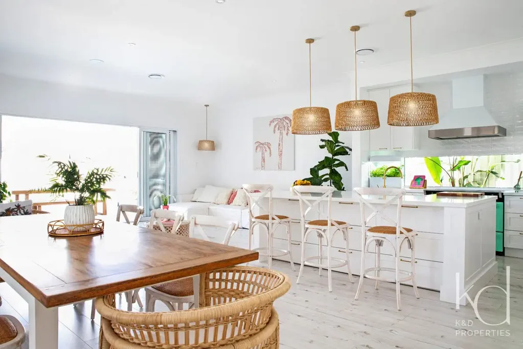 Woody Point 4ਬੈੱਡਰੂਮ Palm Springs Style Just a Stroll From the Beach