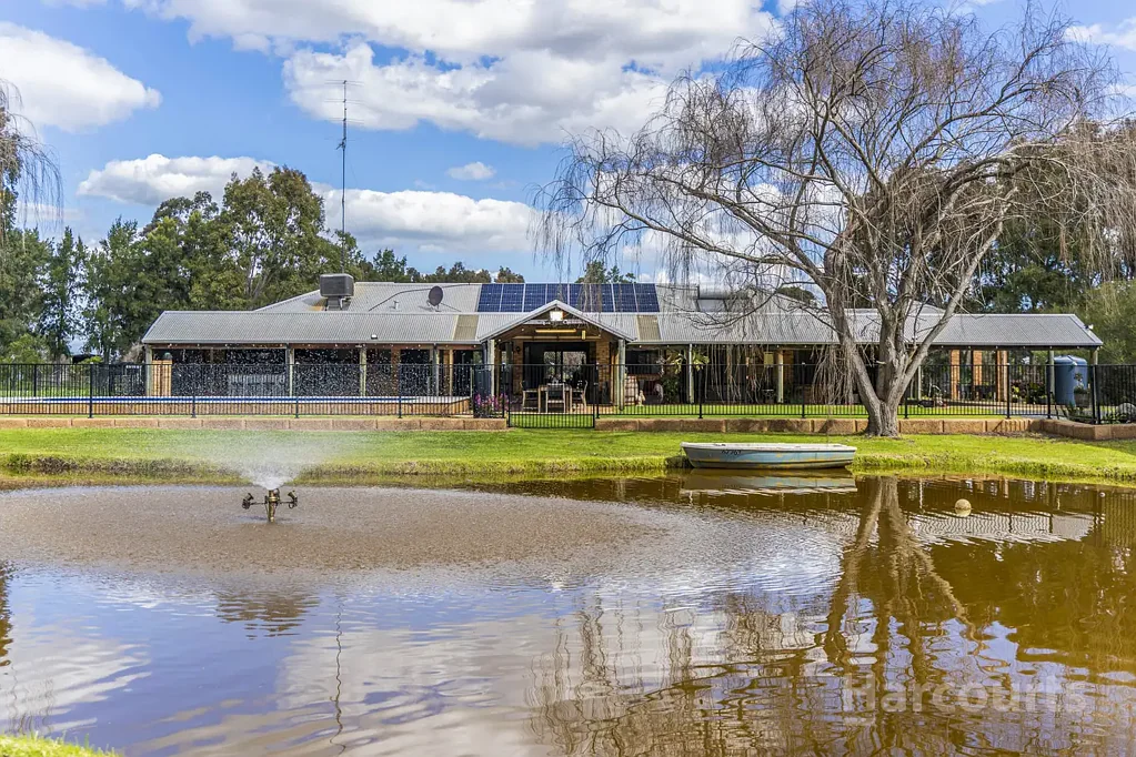 Waroona 5Zimmer Where Space, Serenity & Lifestyle Come Together