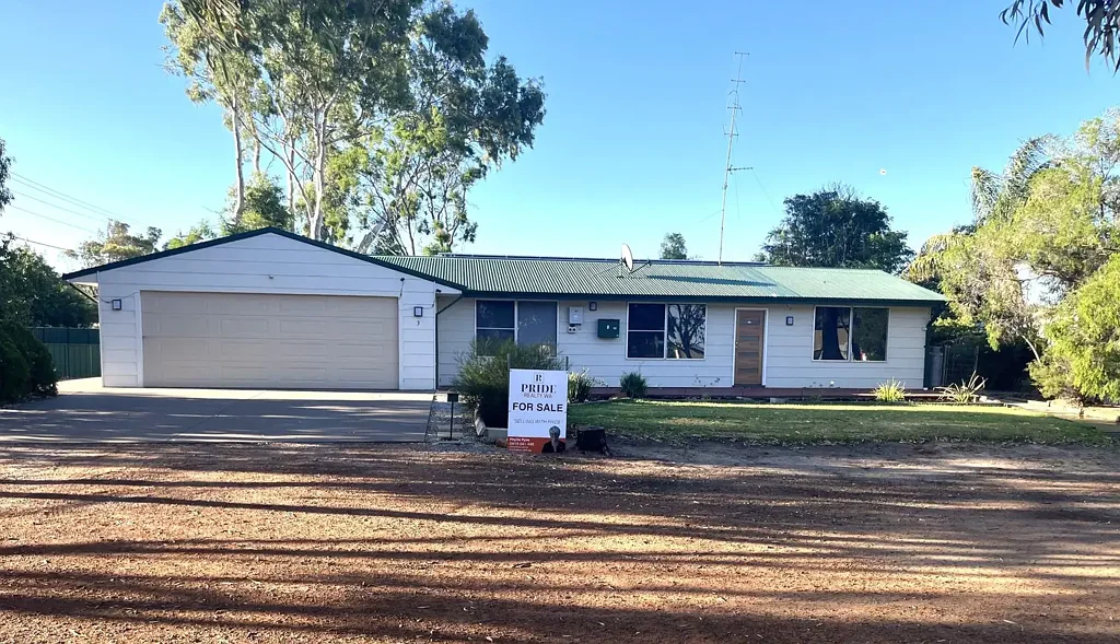 3 Emmet Place, York, WA 6302