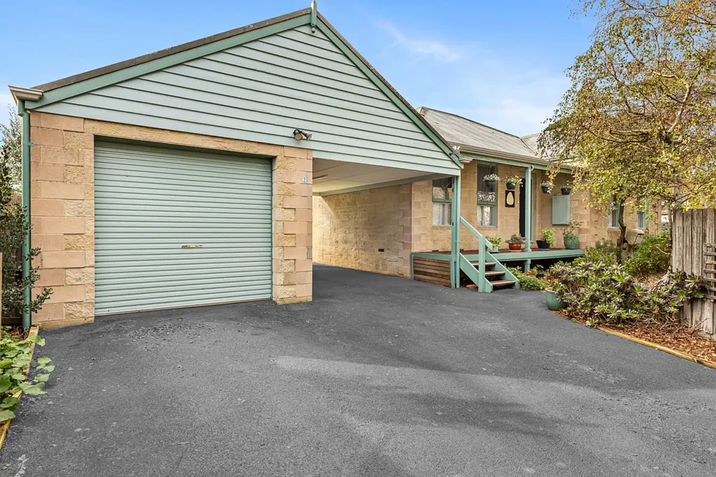 Buninyong 3Moenga Ideal Downsizer or First Home