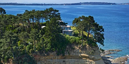 Torbay角——Auckland极佳位置的海滩