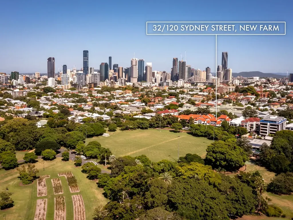 New Farm 2 Bedroom New Farm Parkside Apartment