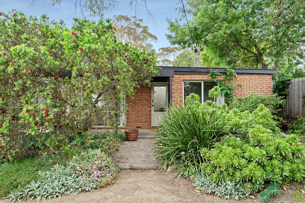 25 Mary Street, Dromana, VIC 3936