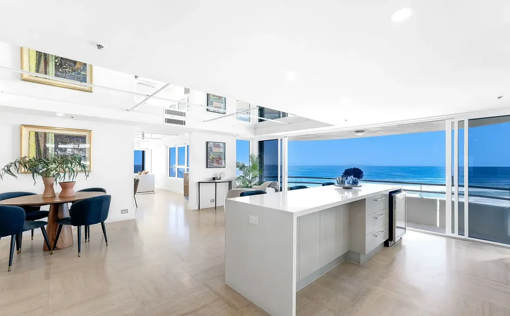 Luxury Furnished Beachfront Apartment for Rent - Wake Up to Stunning Ocean Views Every Day!