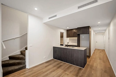 4/181 Sutherland Crescent, Taylor, ACT 2913, 3 habitaciones, 2 baños, Townhouse