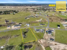 77 CORRIEDALE DR, Marulan