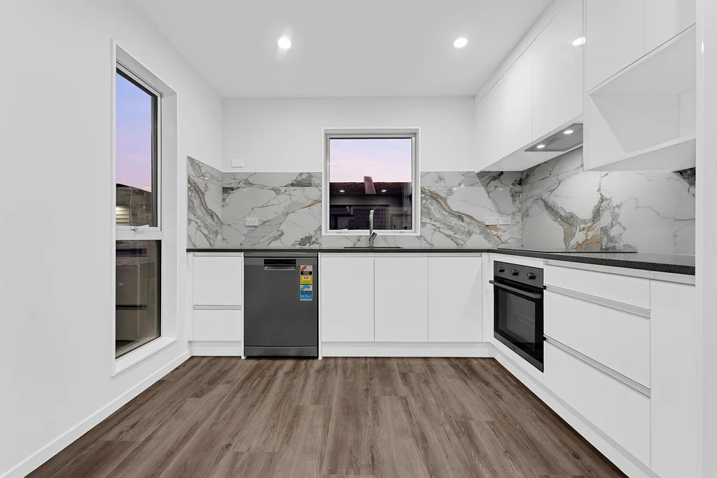 Papatoetoe 3房  Turnkey Luxury in a Sought-After Setting