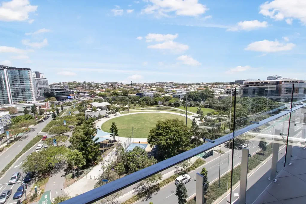 1097/33 Remora Road, Hamilton, QLD 4007