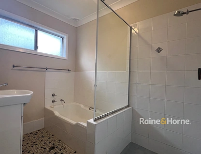 38 Mount Ettalong Road, Umina Beach, Central Coast, 3房, 1浴, House