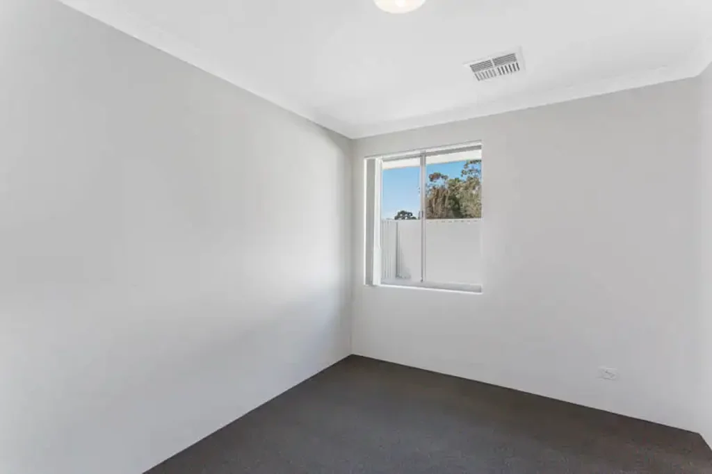 Modern Living - Partially Furnished