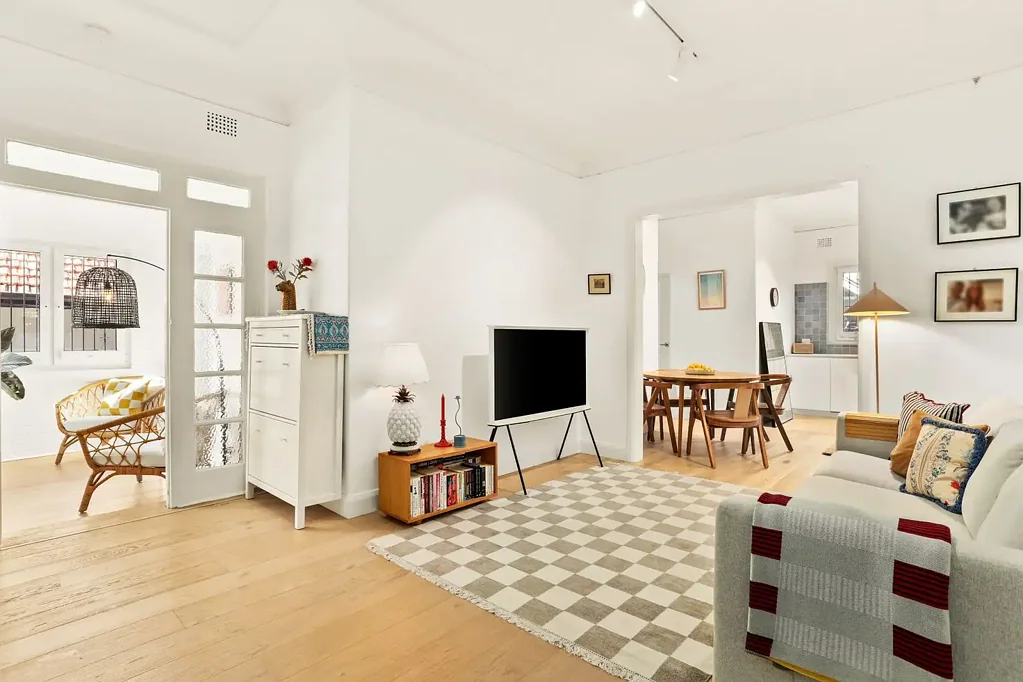 Deposit Taken! - Chic Ground Floor Apartment Moments To Bondi Beach