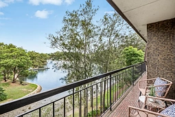 40/300C Burns Bay Road, Lane Cove