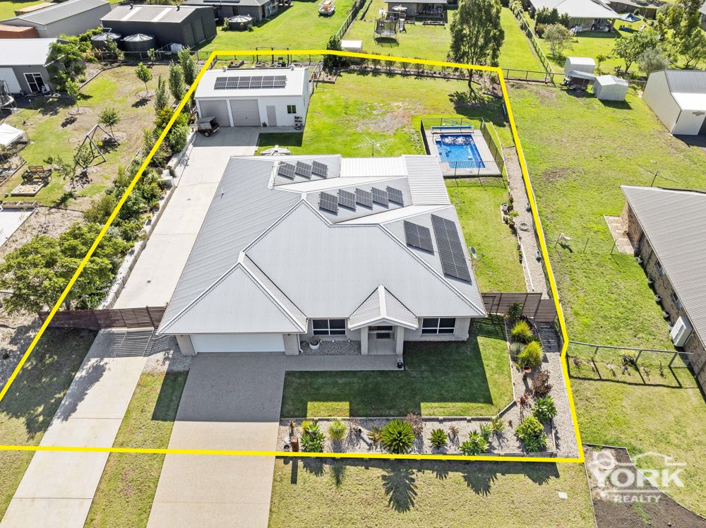 15 ROSELLA GARDENS DR, MERINGANDAN WEST QLD 4352, 0房, 0浴, House