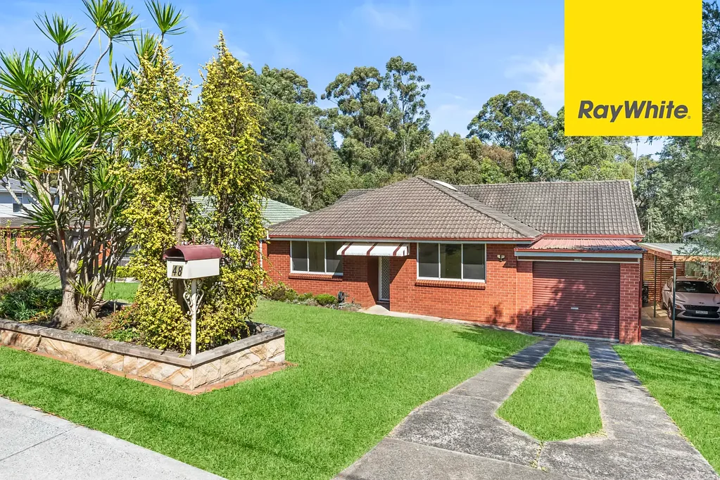 North Facing Family Home in Convenient Location!