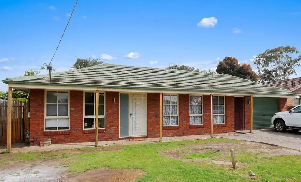 Spacious Family Home in Prime Cranbourne Location