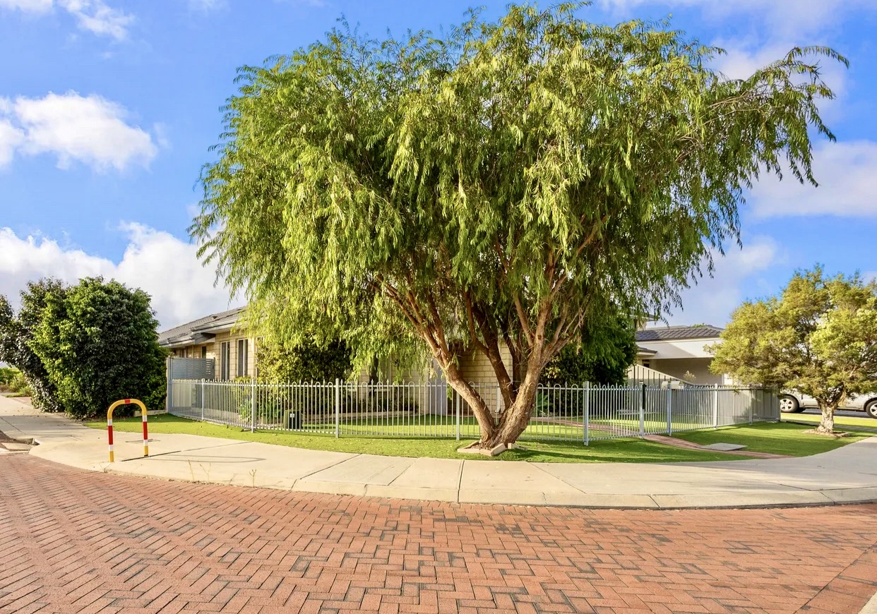 26 MIDDLE PWY, CANNING VALE WA 6155, 0 Bedrooms, 0 Bathrooms, House