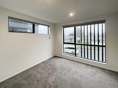 2 Bedrooms Home in Manurewa