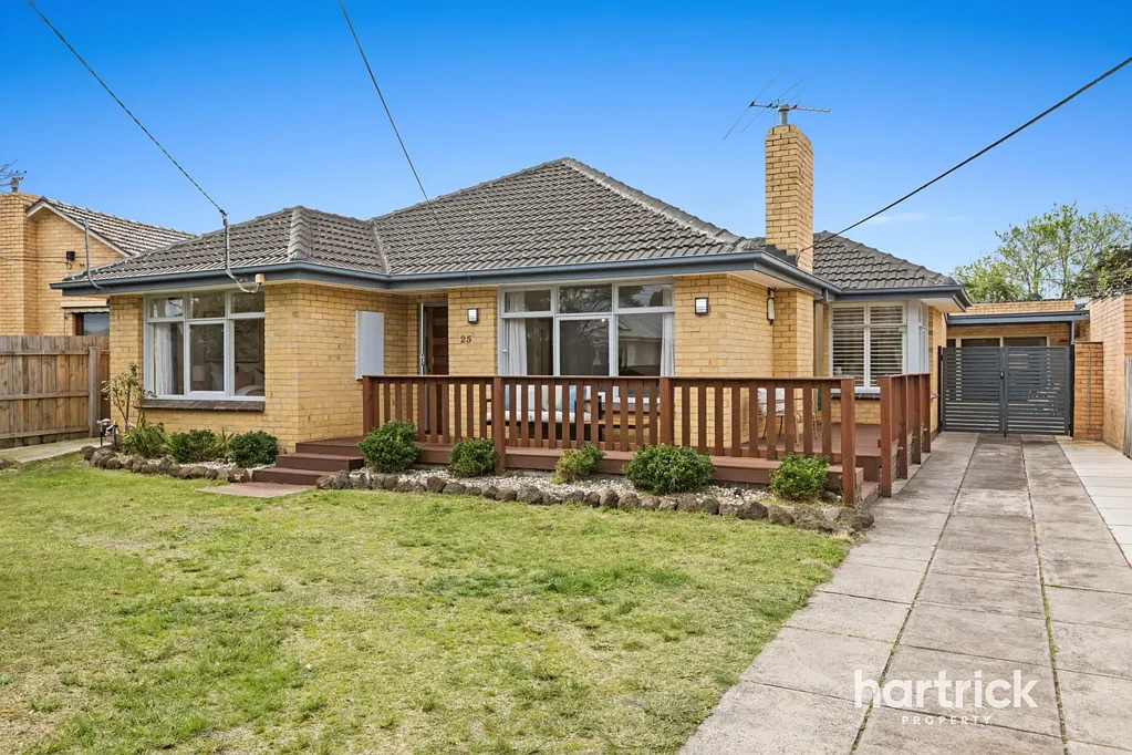 Cheltenham 3બેડરૂમ Golden Triangle Classic on Northerly 587sqm