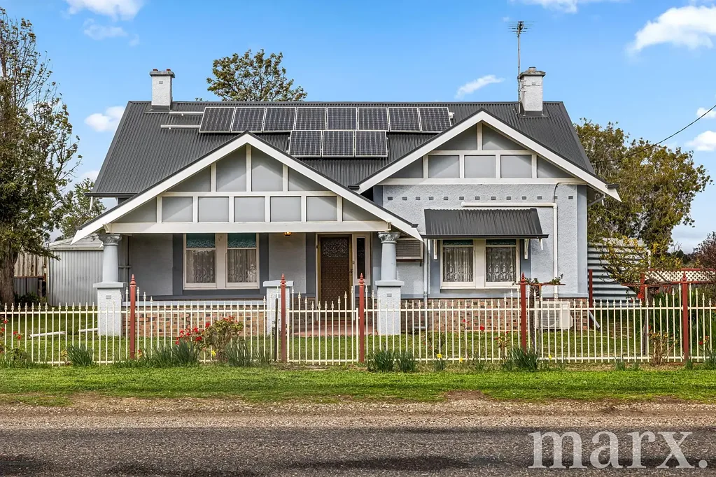 Tanunda 3房  Character Bungalow with Unlimited Potential in the Heart of the Barossa