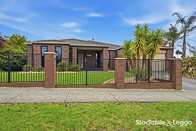 15 Ashley Avenue, Morwell, VIC 3840, 4 Bedrooms, 2 Bathrooms, House