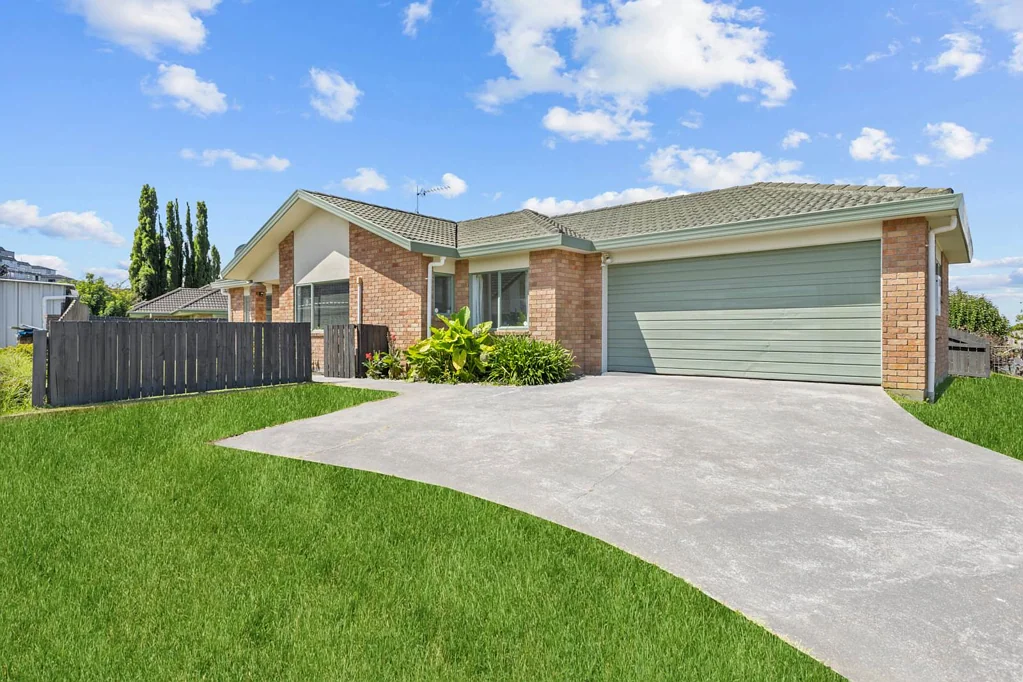 1 Yarrow Lane, Papakura, Auckland