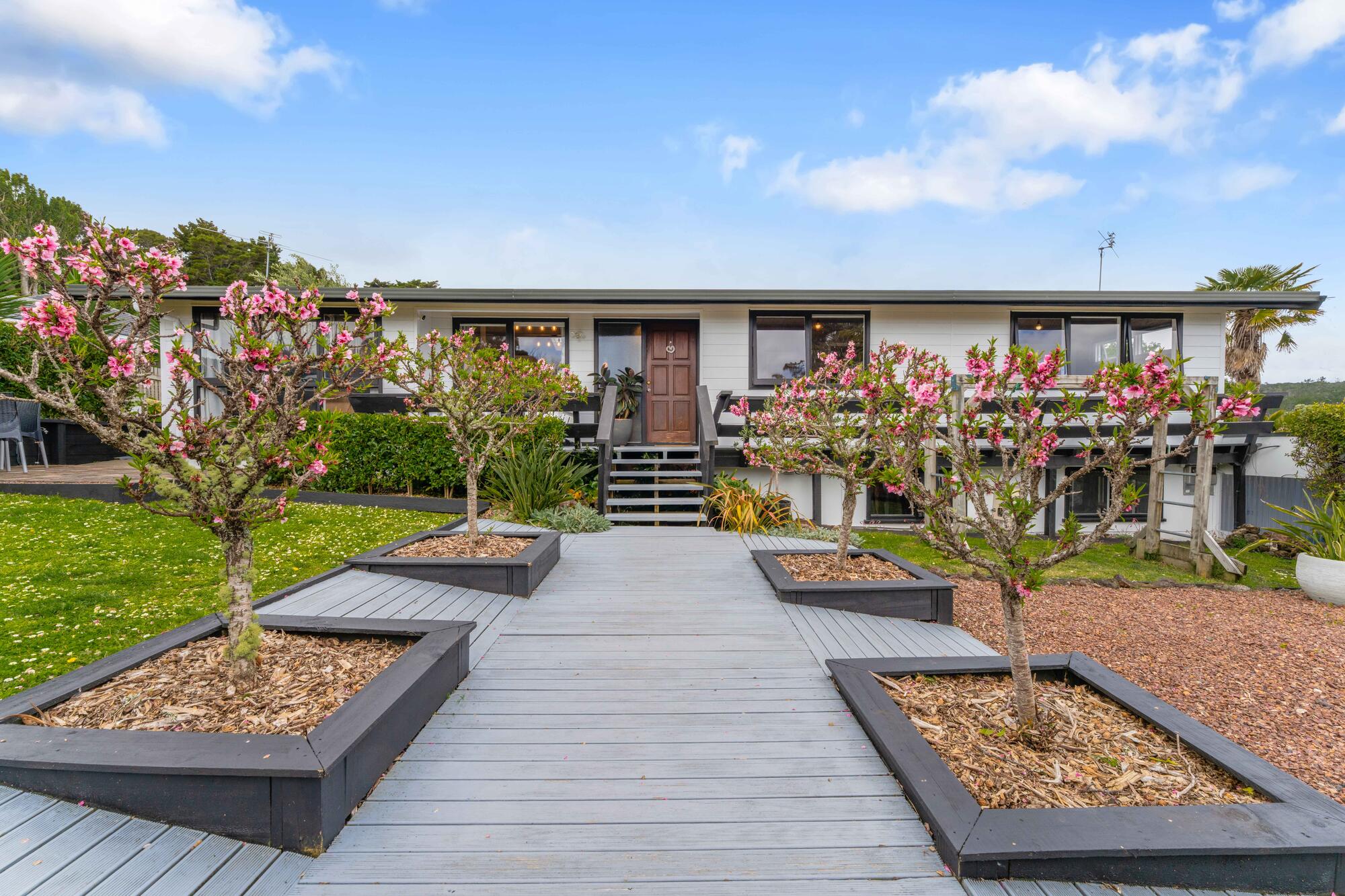 2 Valkyria Place, Beach Haven