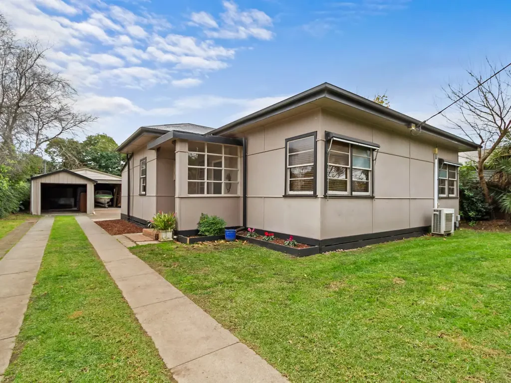 35 McMillan Street, Maffra, VIC 3860