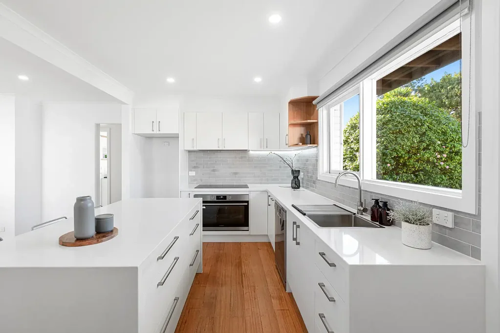 10 Yalambee Avenue, Aspendale, VIC 3195