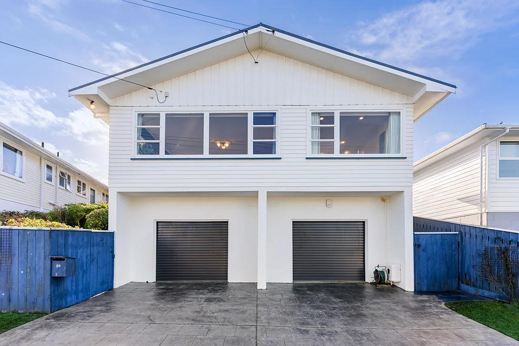 20 Longcroft Terrace, Newlands, Wellington