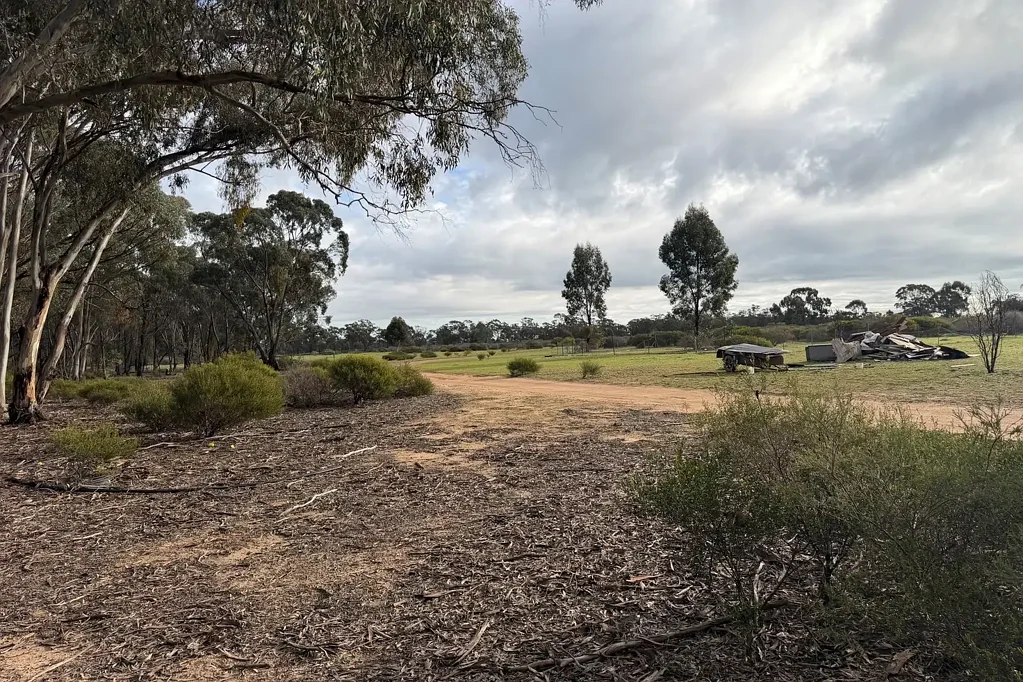 Kurting  52-Acre Bush Lifestyle Retreat – Kurting