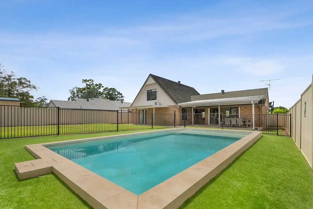 4 Kirribilli Court, Robina, QLD 4226