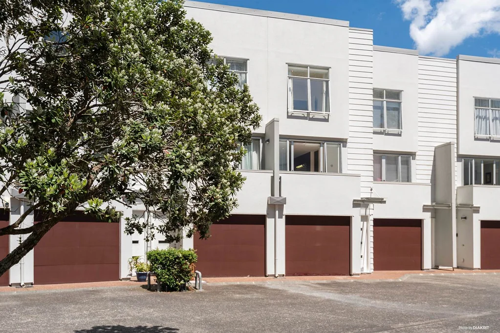 Three Kings 2ਬੈੱਡਰੂਮ Security, style and great location