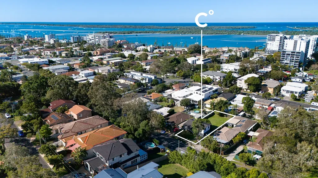 201 Turpin Road, Labrador, QLD 4215