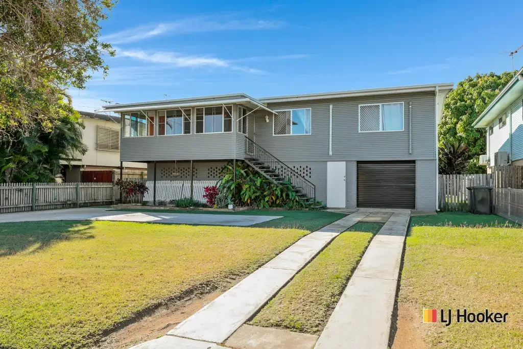 Frenchville 3બેડરૂમ Charming Family Home with Beautiful Timber Floors in the Heart of Frenchville