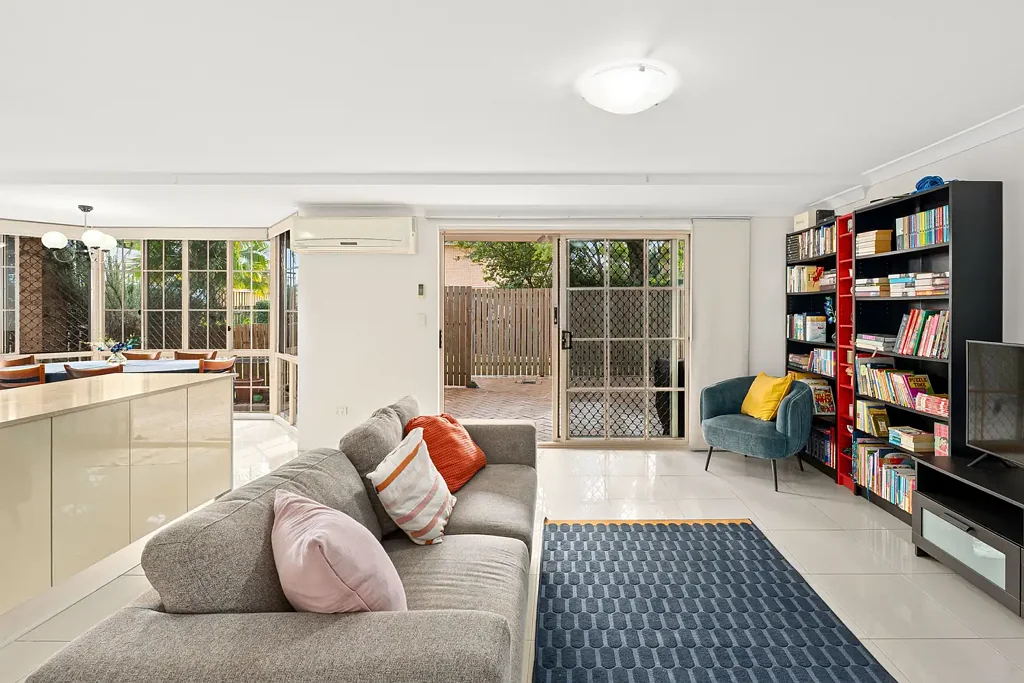 1/159 School Road, Yeronga, QLD 4104