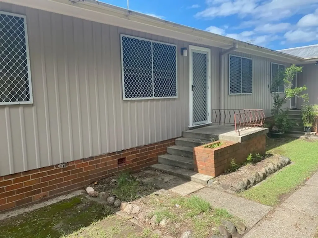 Cosy Unit in Great Location – Close to Town