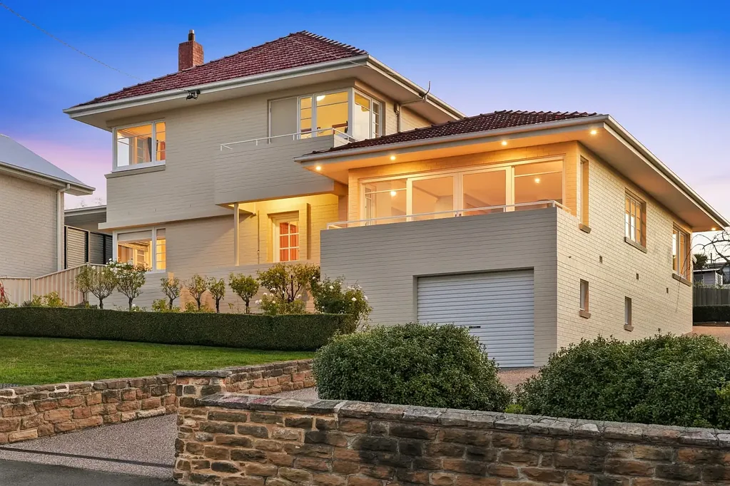Mount Stuart 4房  Prestige Family Home, Prestige Area, Incredible Views!