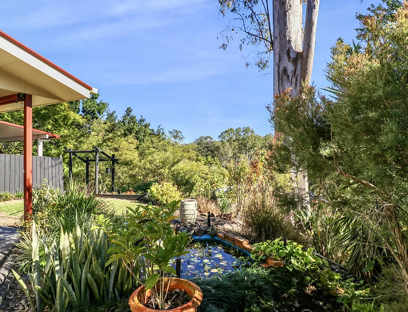1/27 Yulgibar Close, Kooralbyn, Beaudesert Region, 3部屋, 2バスルーム, House