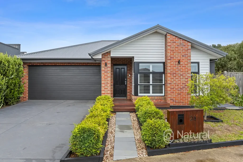 24 Aspect Road, Mount Duneed, VIC 3217