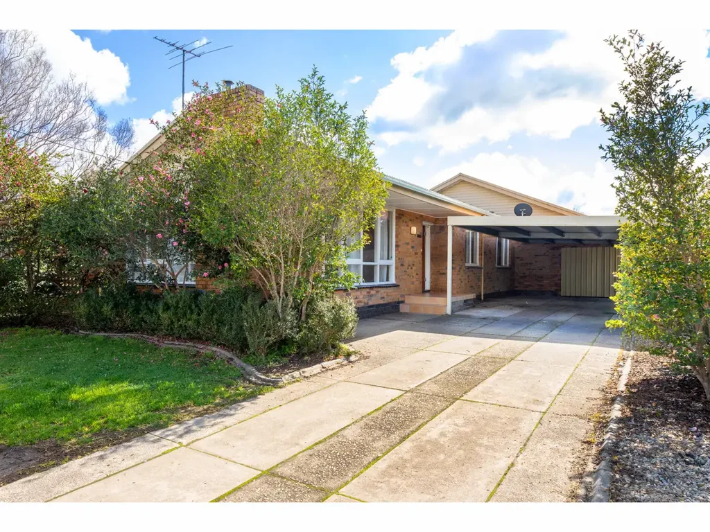 Lavington 4房  SOLID FAMILY HOME