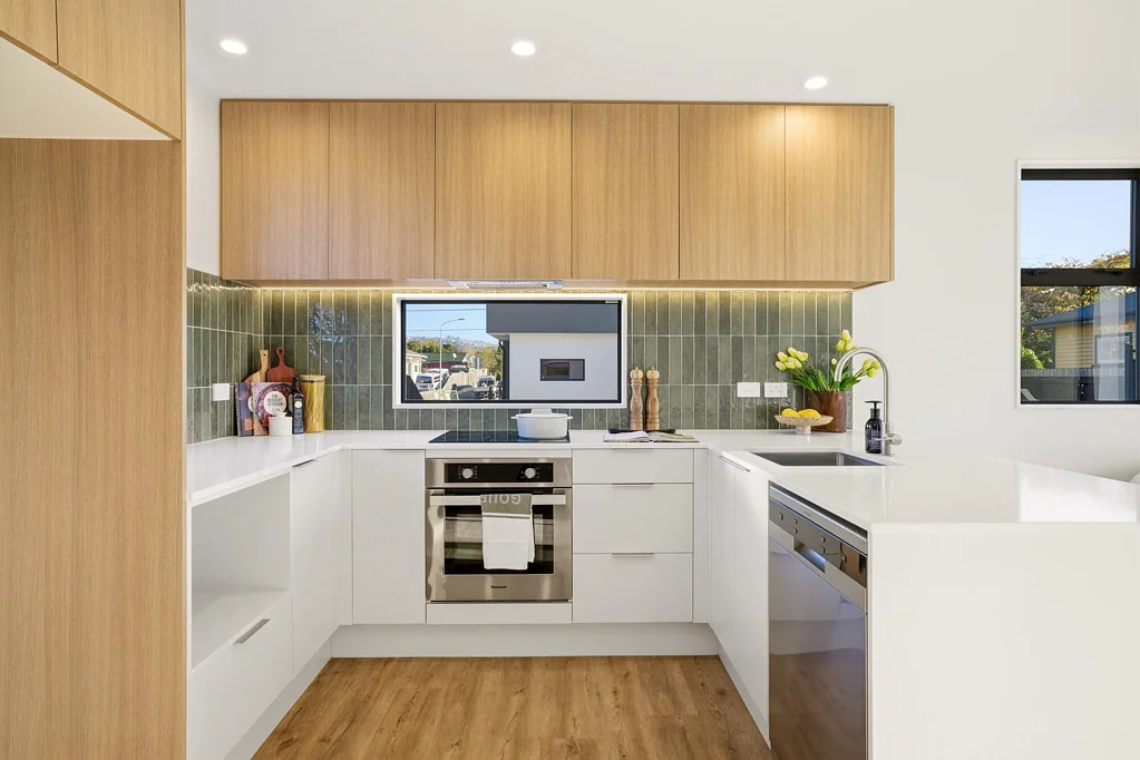 Woolston 2房  Eight Brand-New Units - Smart Investment!