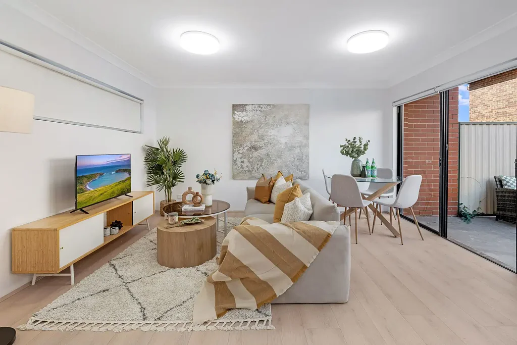 Hurstville 3ਬੈੱਡਰੂਮ Bright and Spacious Full-Brick Townhouse in the Heart of Hurstville