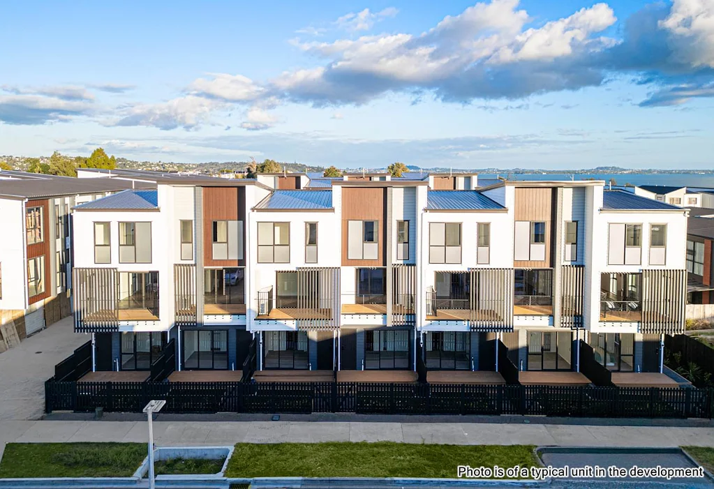 Hobsonville 3房 海滨瑰宝 宽敞明亮设计 高端Bosch电器 豪华浴室地暖 完美生活便利 公私好校周边 立即预约看房 Walk to School, Live in Style