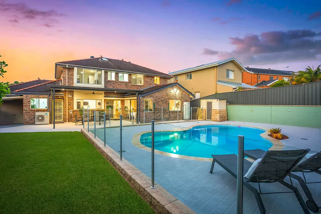 43 Royal Oak Drive, Alfords Point, NSW 2234