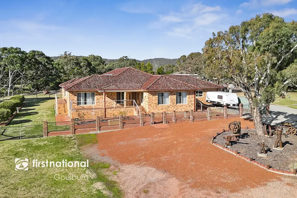 Goulburn 4 Bedroom COUNTRY LIVING - CITY CONVENIENCE
