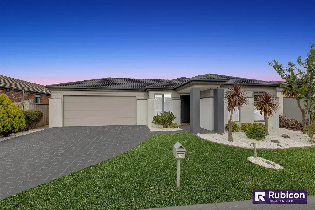 Tarneit 3 Bedroom NEST OR INVEST !! CHOICE IS YOURS !!